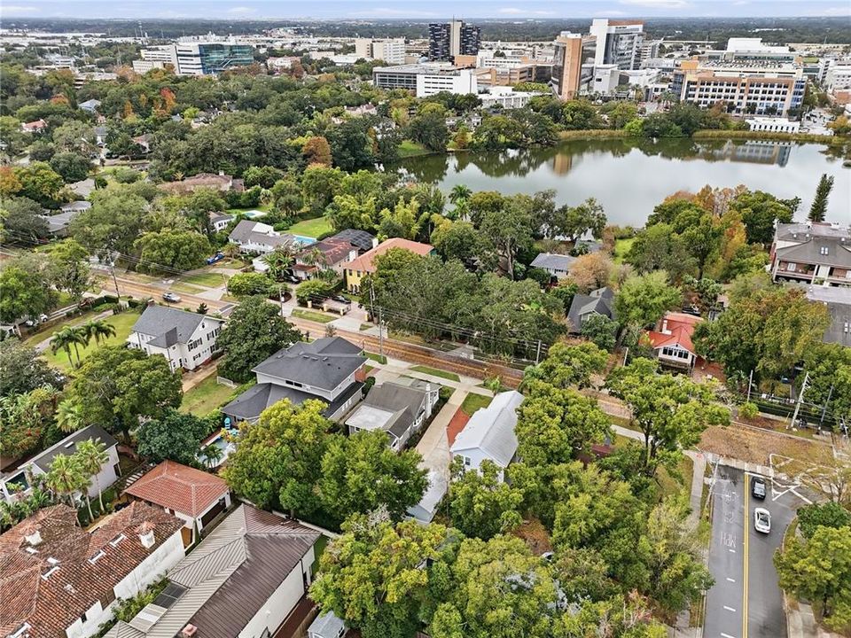 For Rent: $3,500 (3 beds, 2 baths, 1382 Square Feet)