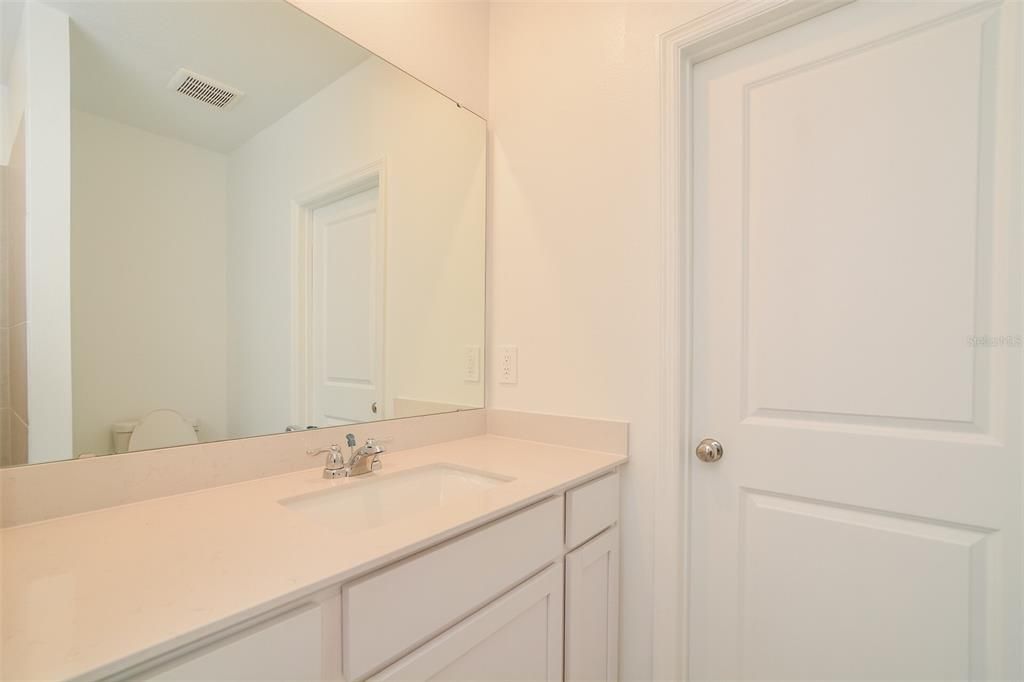 En Renta: $2,110 (5 camas, 2 baños, 2326 Pies cuadrados)