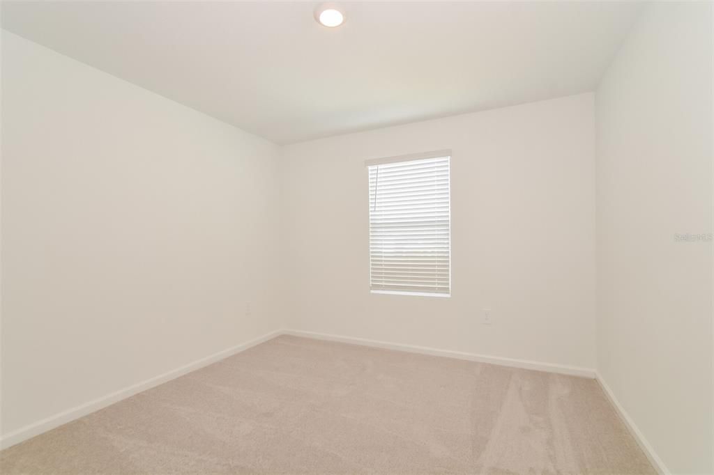 En Renta: $2,110 (5 camas, 2 baños, 2326 Pies cuadrados)