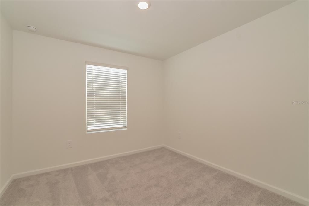 В аренду: $2,110 (5 спален, 2 ванн, 2112 Квадратных фут)