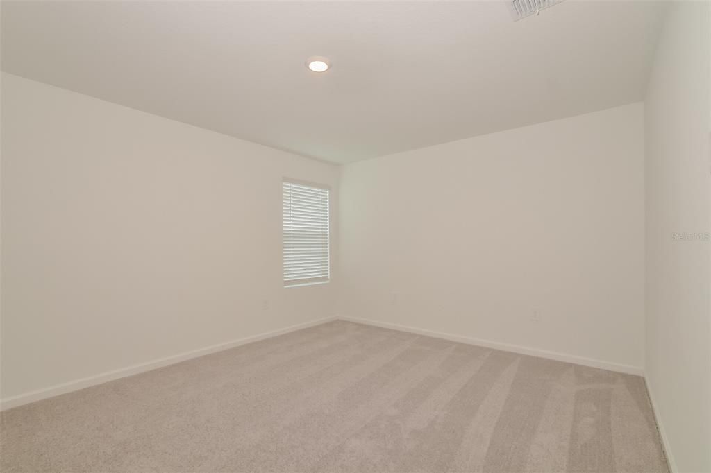 В аренду: $2,110 (5 спален, 2 ванн, 2112 Квадратных фут)