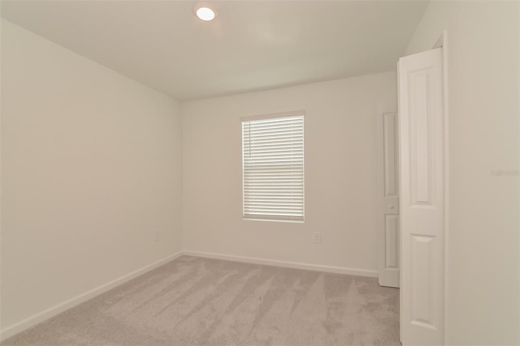 В аренду: $2,110 (5 спален, 2 ванн, 2112 Квадратных фут)