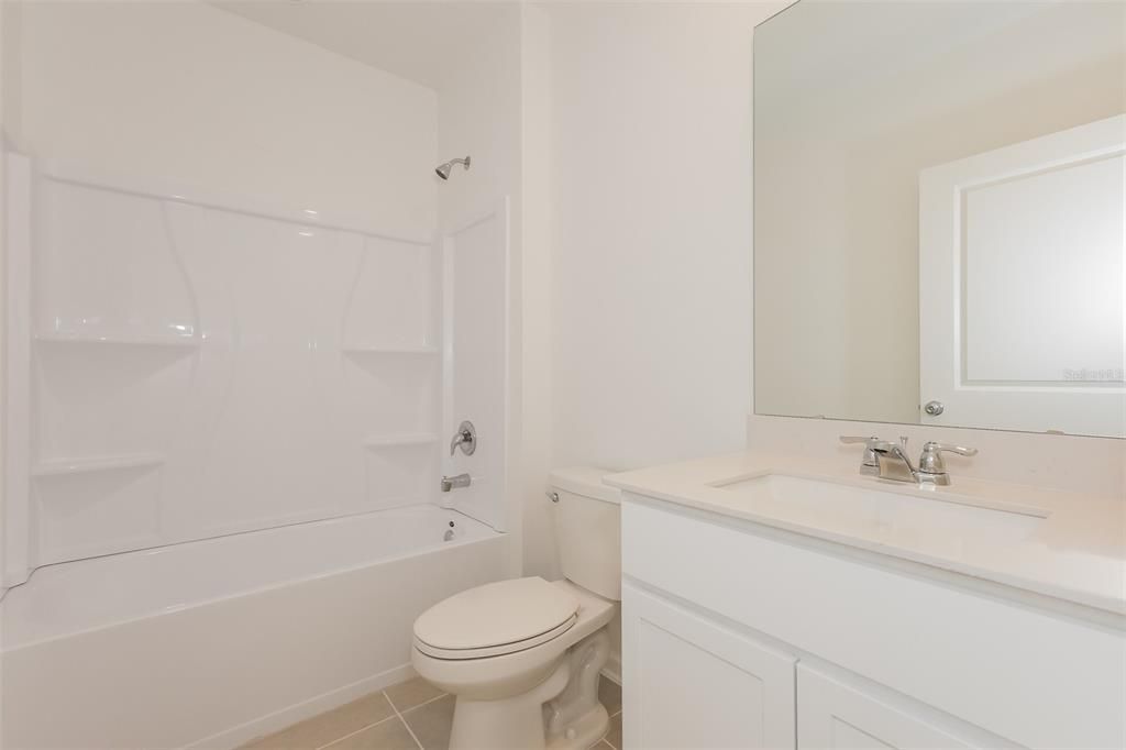 В аренду: $2,275 (6 спален, 3 ванн, 2463 Квадратных фут)