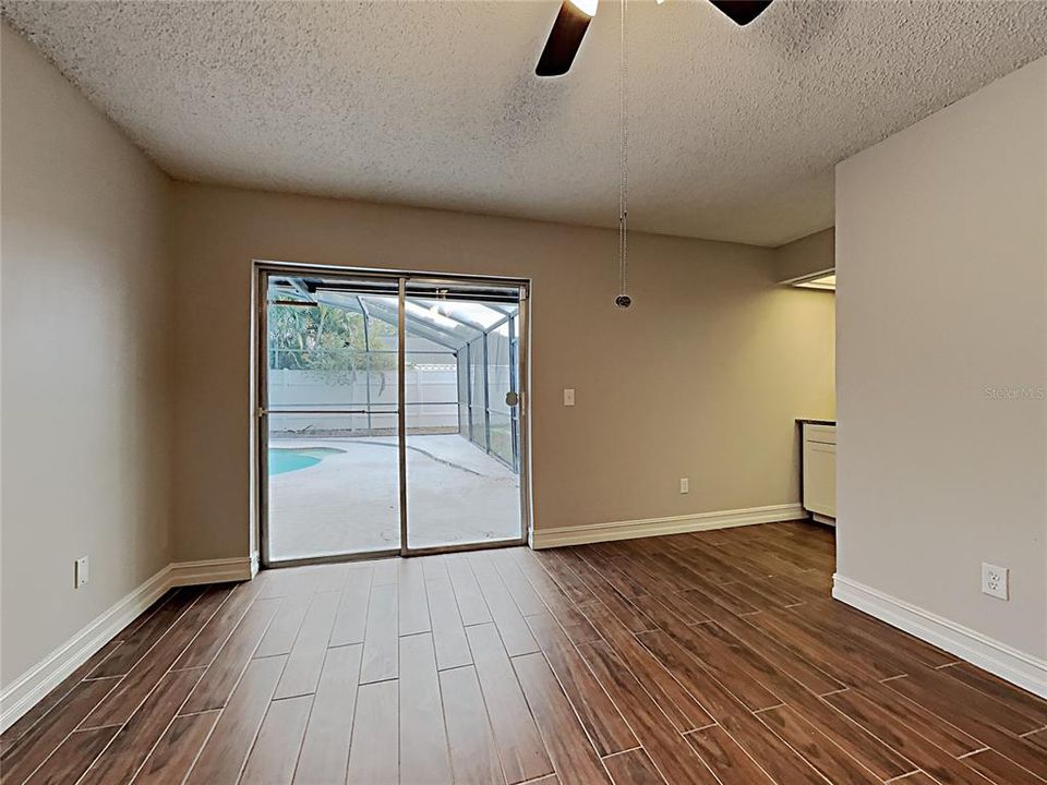 En Venta: $390,000 (3 camas, 2 baños, 1487 Pies cuadrados)