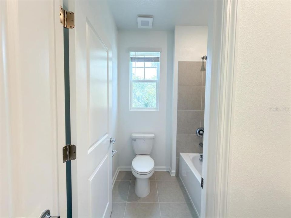 For Rent: $2,700 (4 beds, 4 baths, 2023 Square Feet)