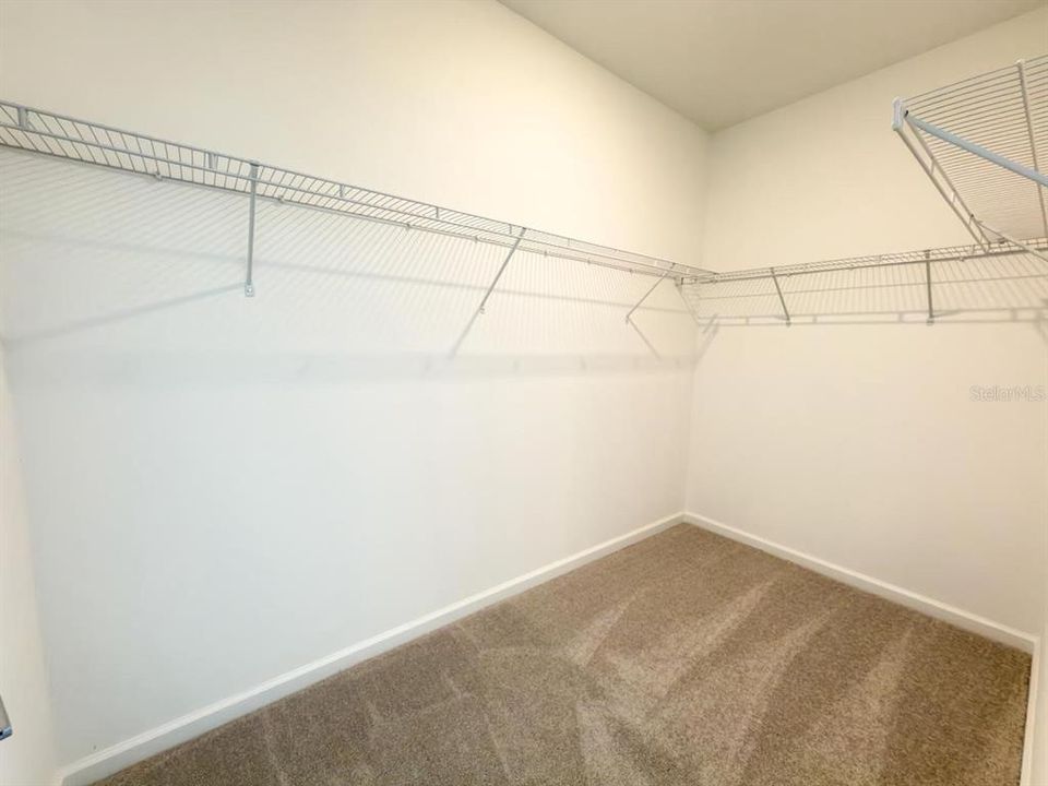 For Rent: $2,700 (4 beds, 4 baths, 2023 Square Feet)