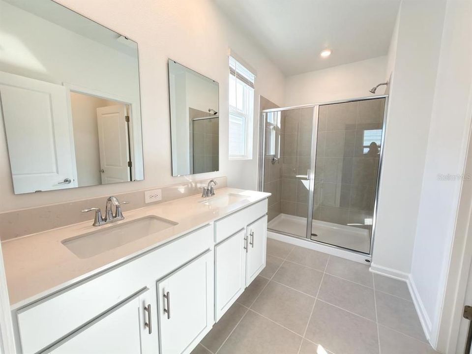 For Rent: $2,700 (4 beds, 4 baths, 2023 Square Feet)