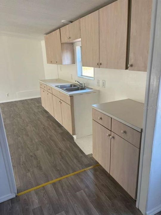 En Venta: $89,900 (3 camas, 2 baños, 960 Pies cuadrados)