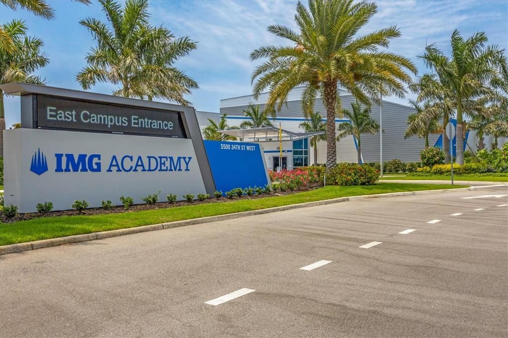 В аренду: $5,900 (4 спален, 3 ванн, 2719 Квадратных фут)