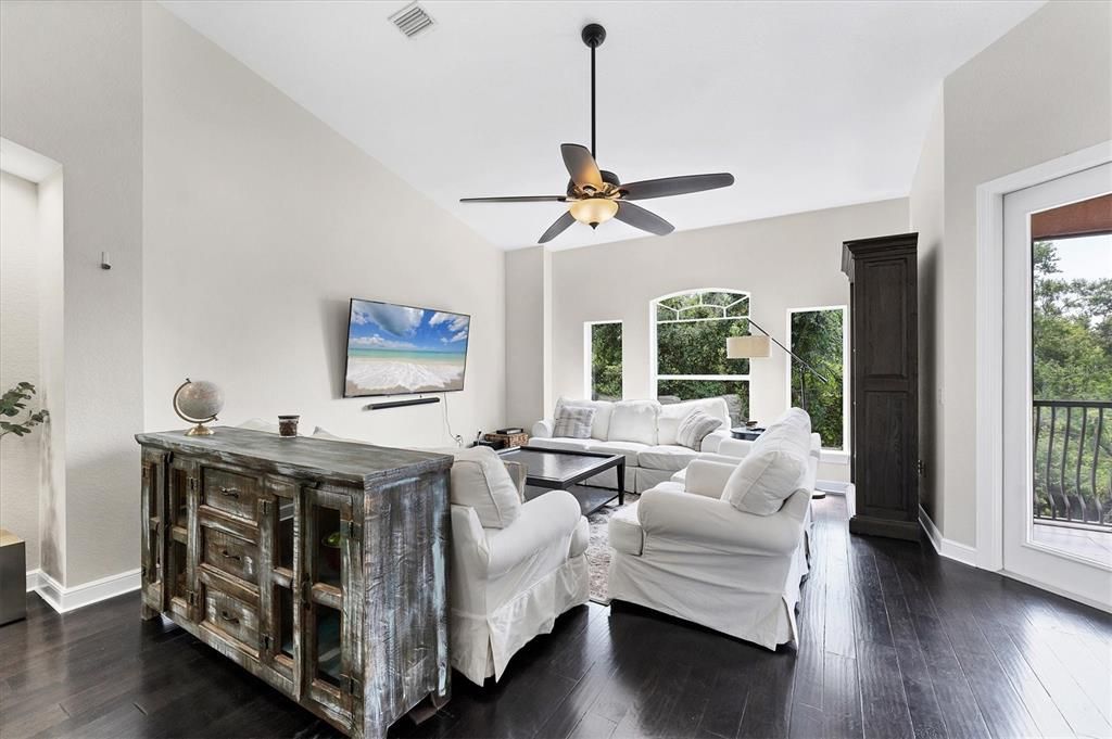 В аренду: $5,900 (4 спален, 3 ванн, 2719 Квадратных фут)