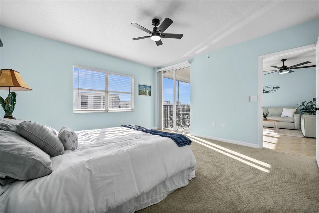 For Sale: $449,999 (3 beds, 2 baths, 1197 Square Feet)