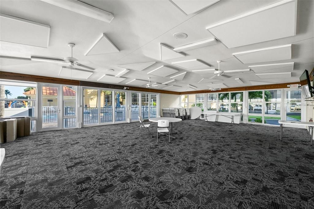 For Sale: $449,999 (3 beds, 2 baths, 1197 Square Feet)