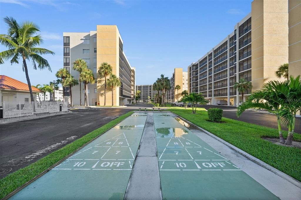 For Sale: $449,999 (3 beds, 2 baths, 1197 Square Feet)