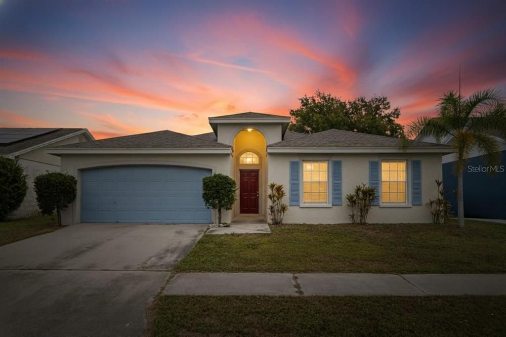 En Renta: $2,500 (3 camas, 2 baños, 1525 Pies cuadrados)