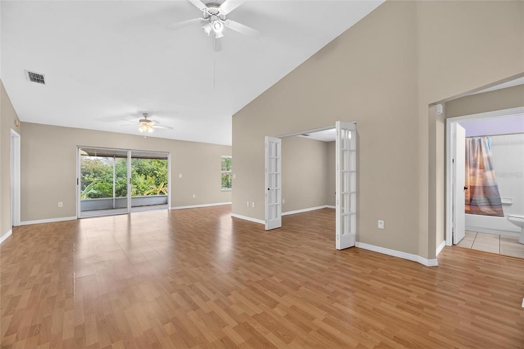 En Renta: $2,500 (3 camas, 2 baños, 1525 Pies cuadrados)