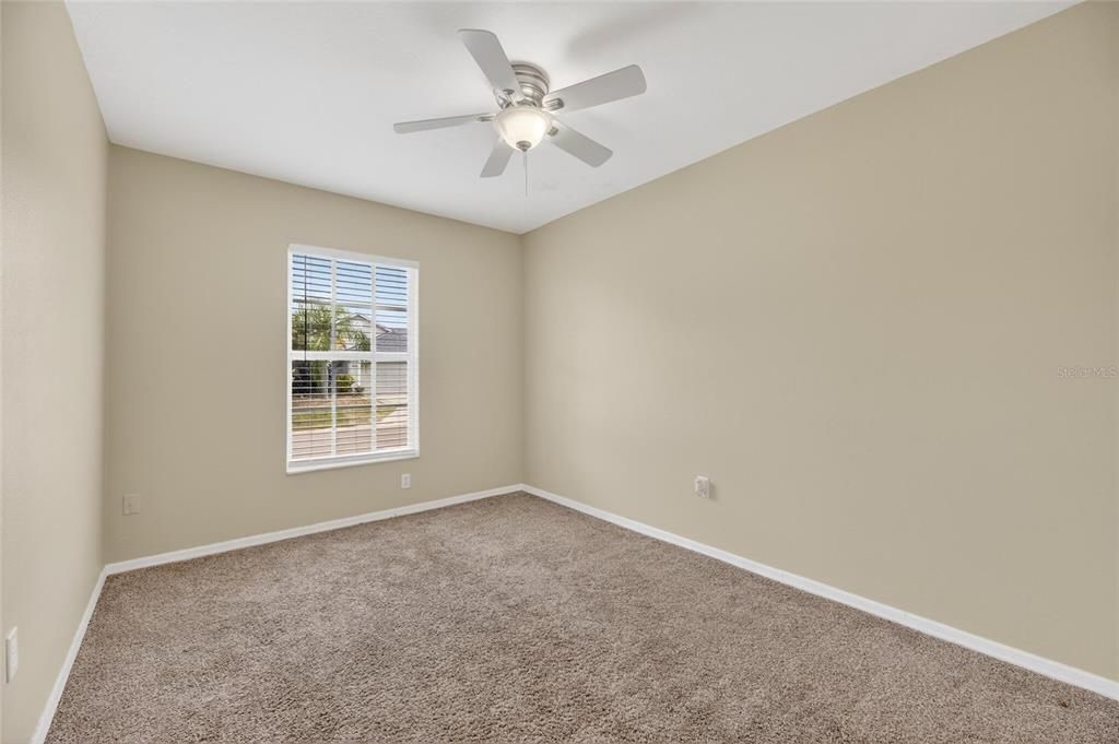 En Renta: $2,500 (3 camas, 2 baños, 1525 Pies cuadrados)