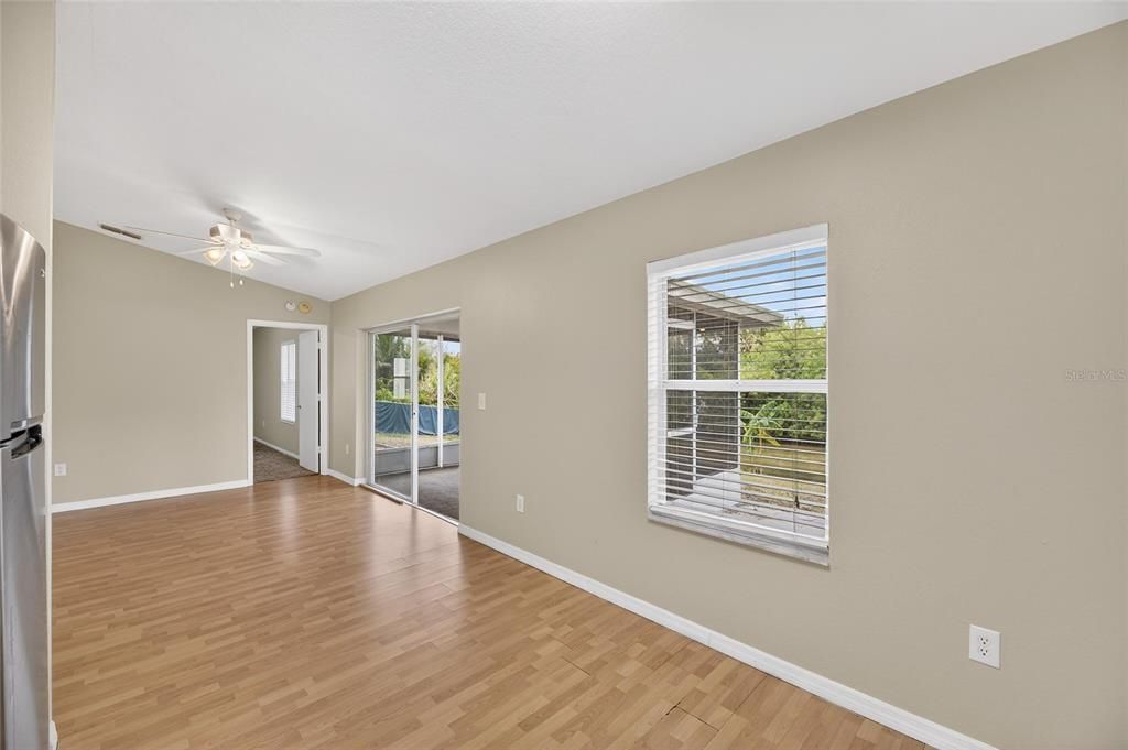 En Renta: $2,500 (3 camas, 2 baños, 1525 Pies cuadrados)