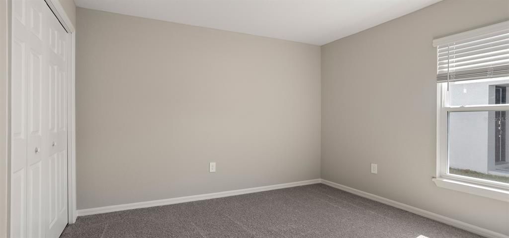 На продажу: $302,900 (3 спален, 2 ванн, 1744 Квадратных фут)