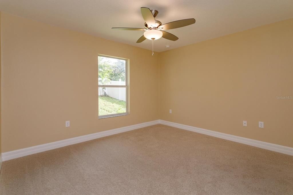 For Sale: $529,900 (4 beds, 3 baths, 2166 Square Feet)