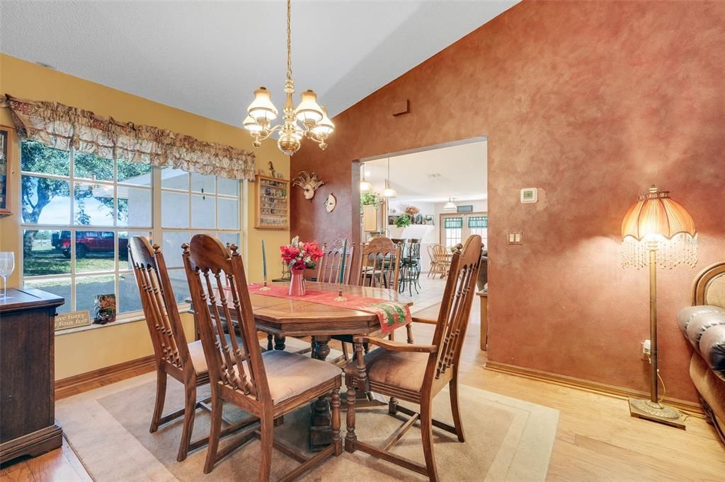 待售: $895,000 (4 贝兹, 3 浴室, 2914 平方英尺)