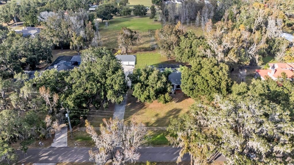 En Venta: $650,000 (4 camas, 2 baños, 2309 Pies cuadrados)