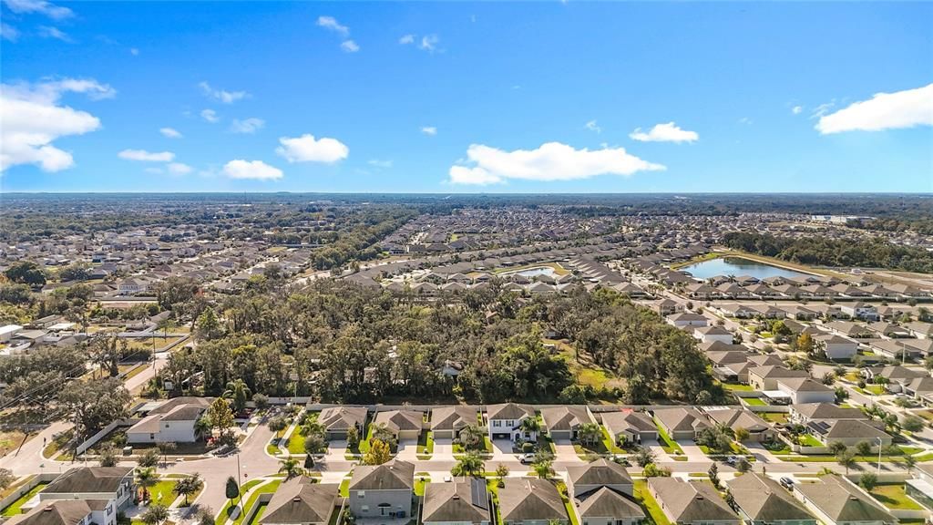 待售: $358,000 (4 贝兹, 2 浴室, 1918 平方英尺)