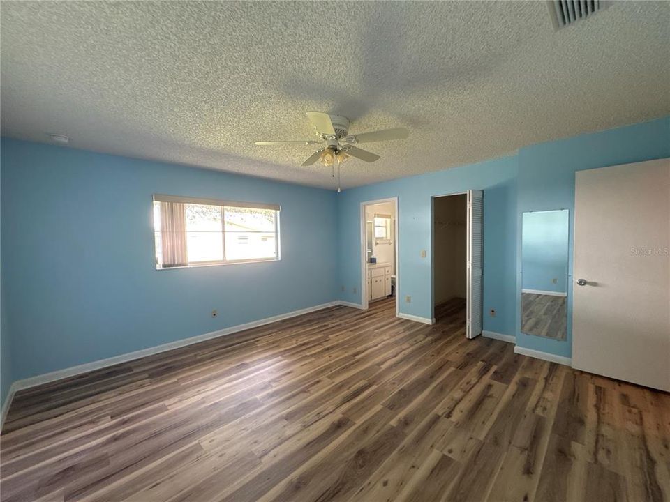 For Rent: $1,595 (2 beds, 2 baths, 1366 Square Feet)