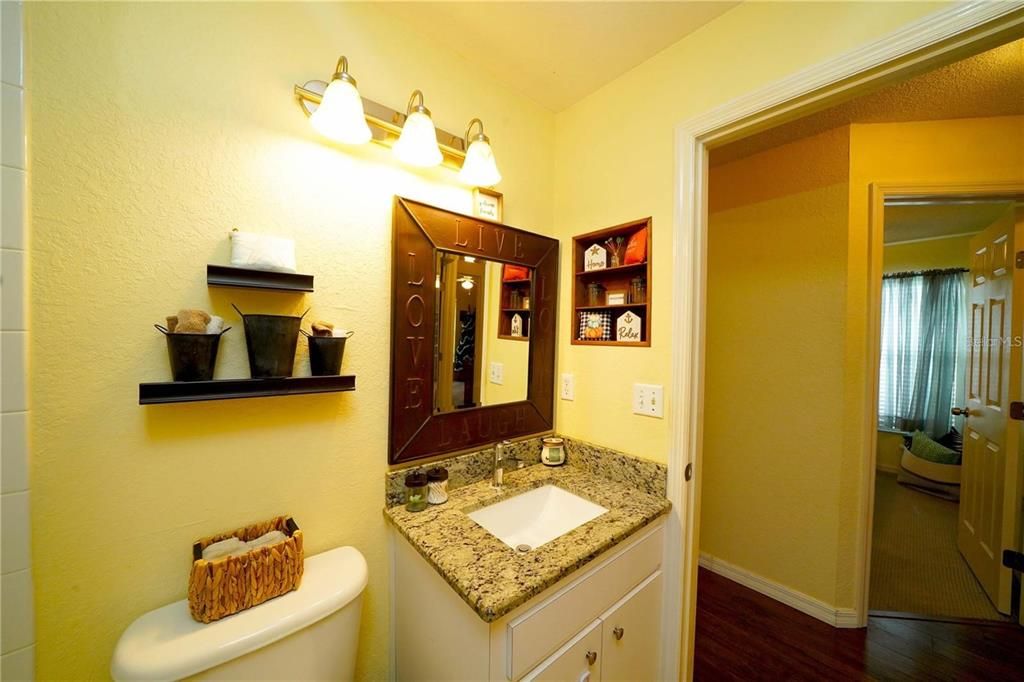 En Venta: $299,900 (4 camas, 2 baños, 1742 Pies cuadrados)