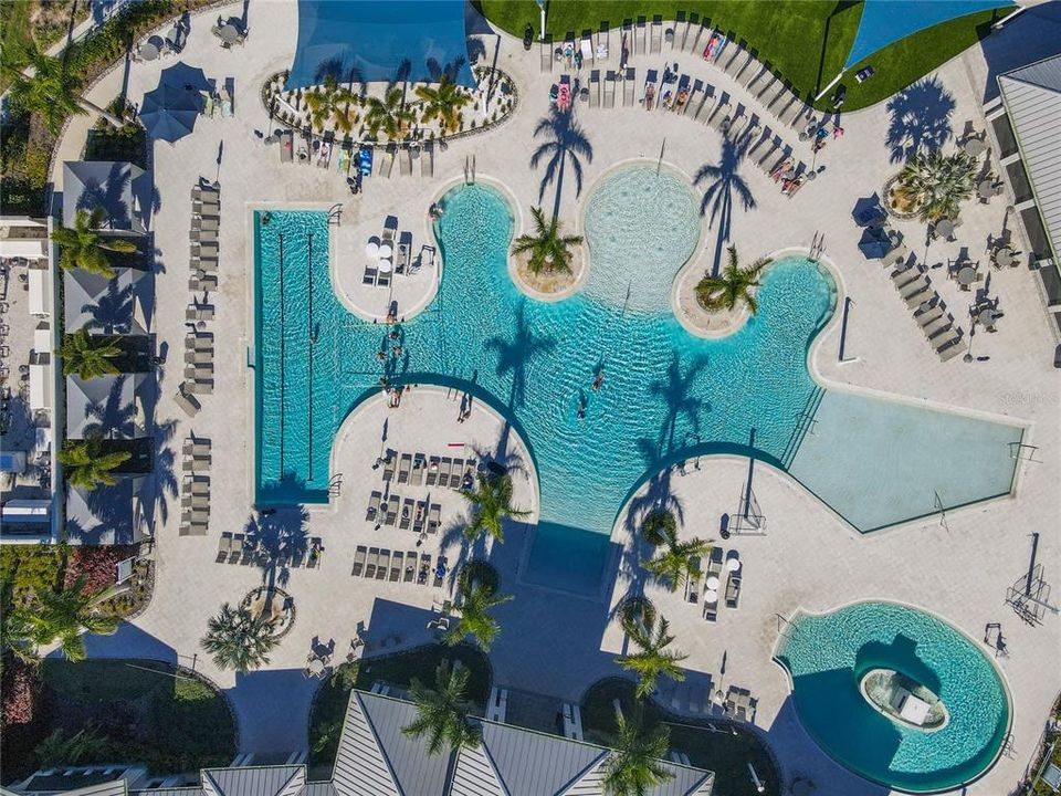 На продажу: $432,000 (2 спален, 2 ванн, 1648 Квадратных фут)