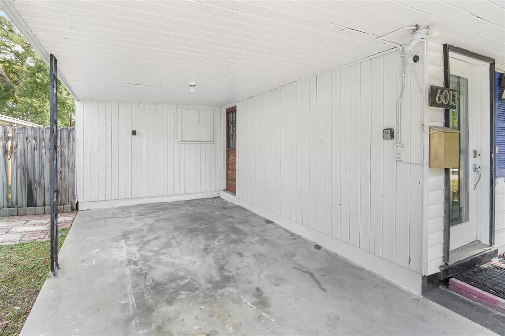 For Rent: $2,175 (3 beds, 1 baths, 1170 Square Feet)