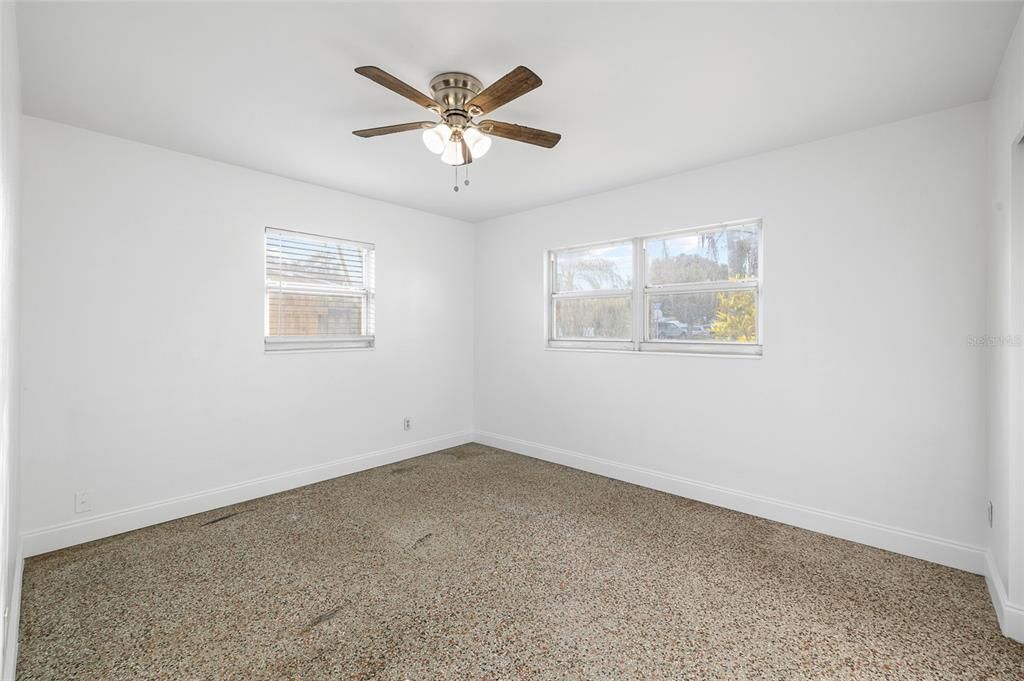 En Venta: $240,000 (2 camas, 1 baños, 816 Pies cuadrados)