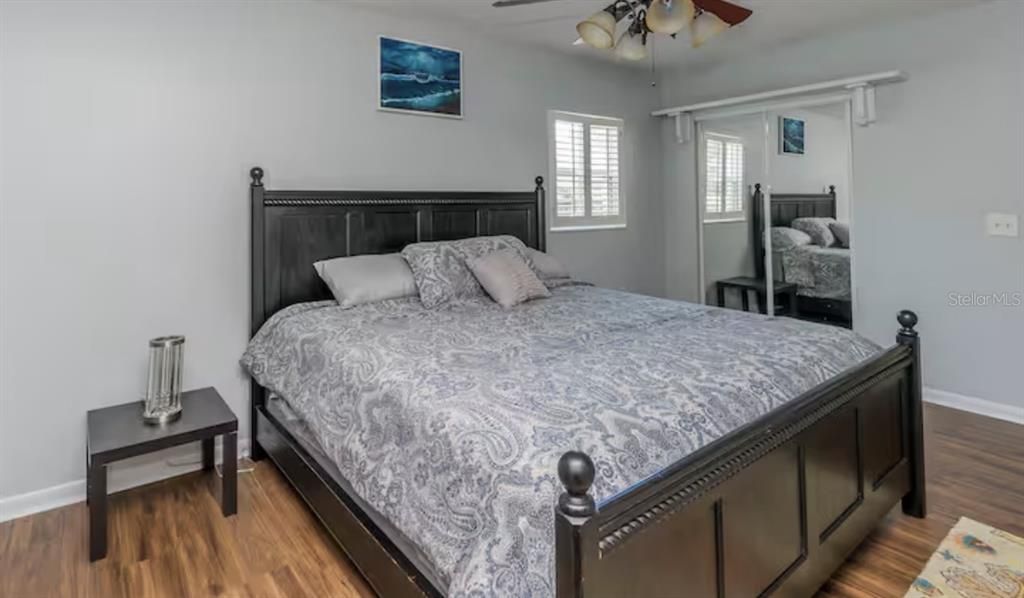 En Venta: $449,000 (4 camas, 2 baños, 1831 Pies cuadrados)