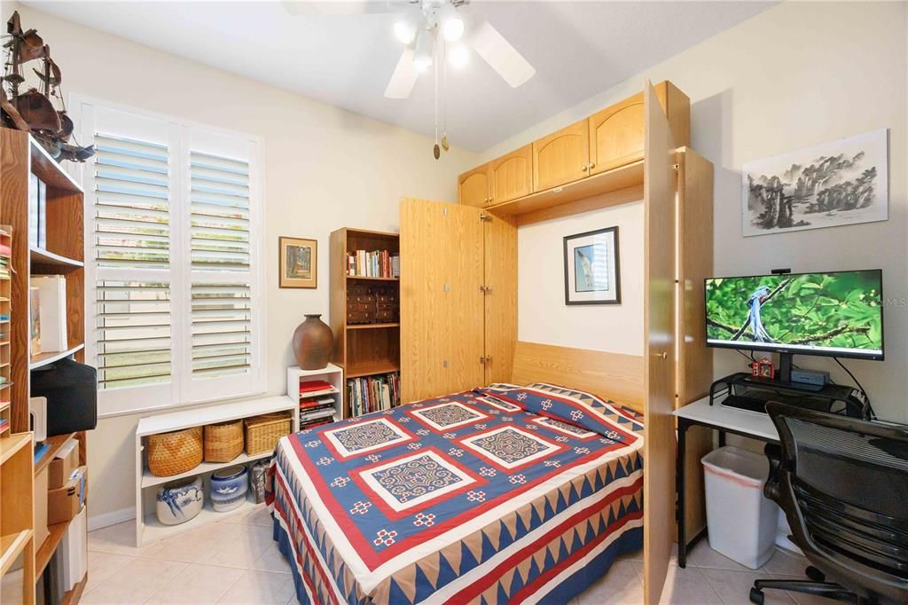 For Sale: $490,000 (2 beds, 2 baths, 1841 Square Feet)