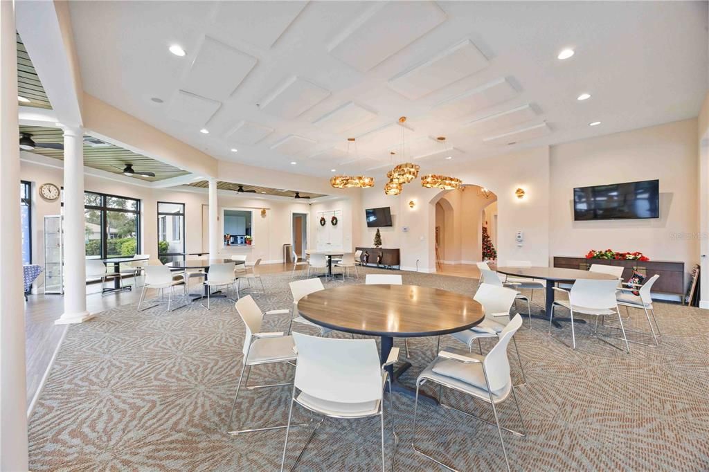 For Sale: $490,000 (2 beds, 2 baths, 1841 Square Feet)