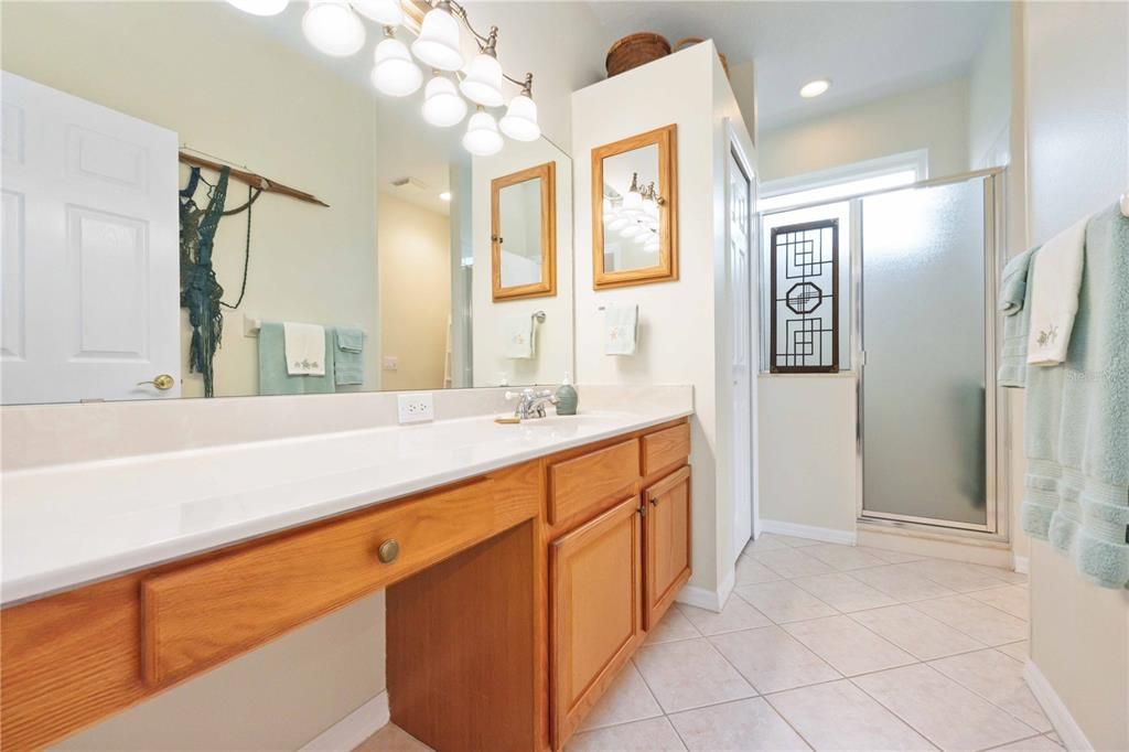 For Sale: $490,000 (2 beds, 2 baths, 1841 Square Feet)