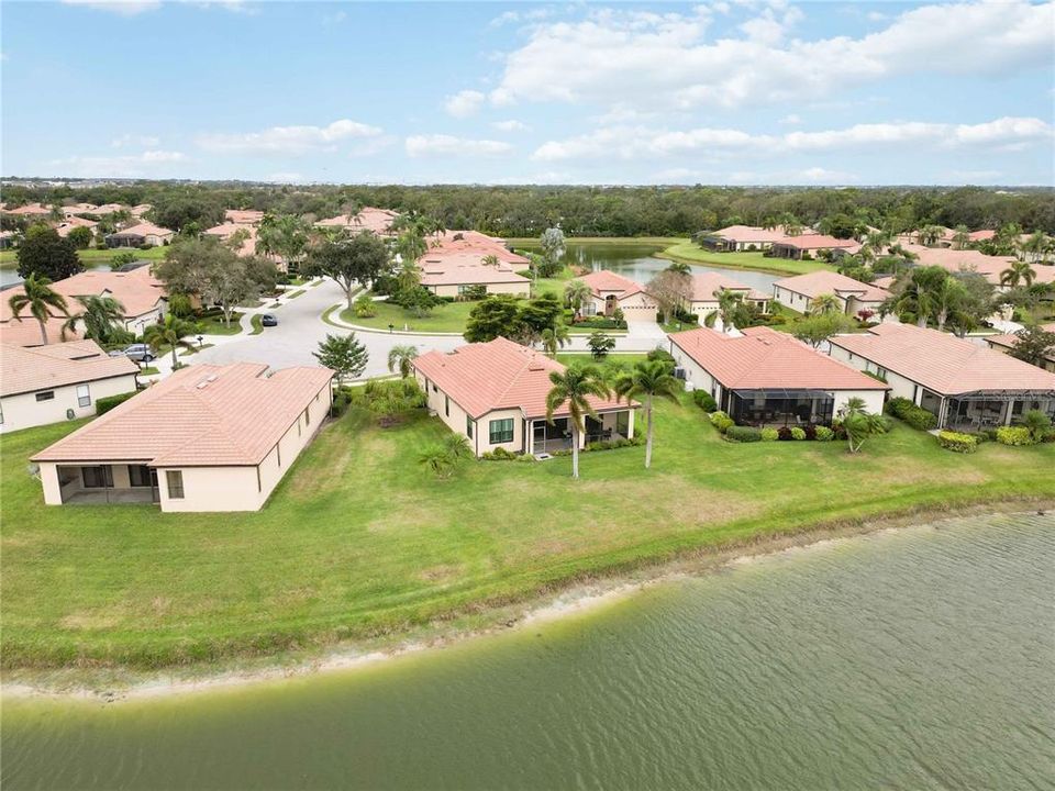 For Sale: $490,000 (2 beds, 2 baths, 1841 Square Feet)