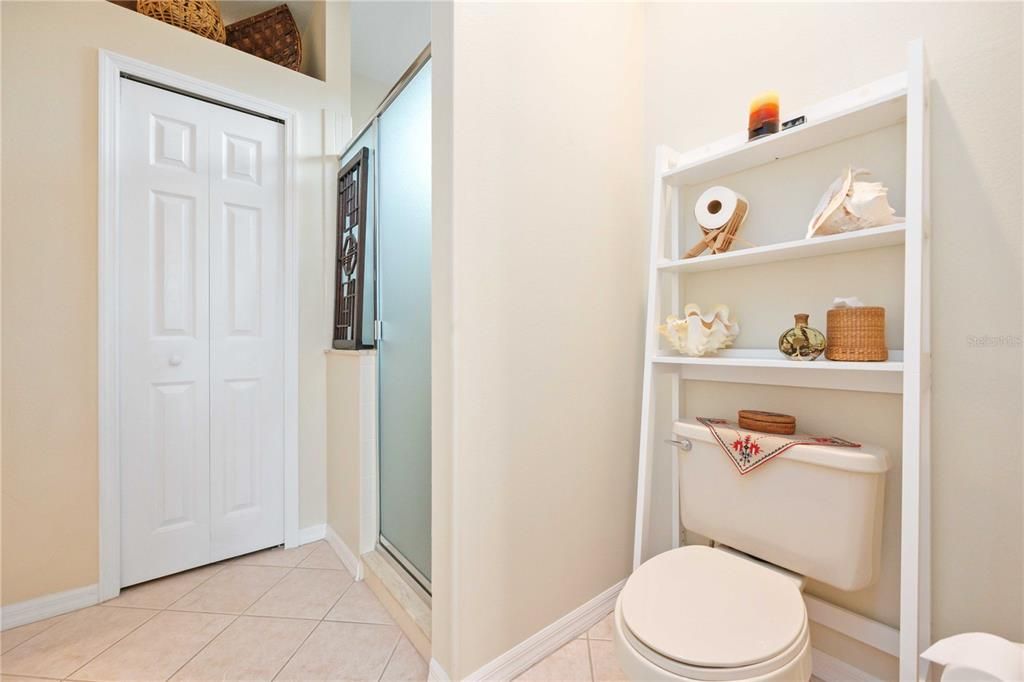 For Sale: $490,000 (2 beds, 2 baths, 1841 Square Feet)