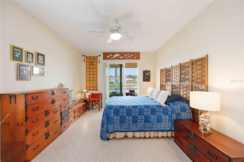 For Sale: $490,000 (2 beds, 2 baths, 1841 Square Feet)