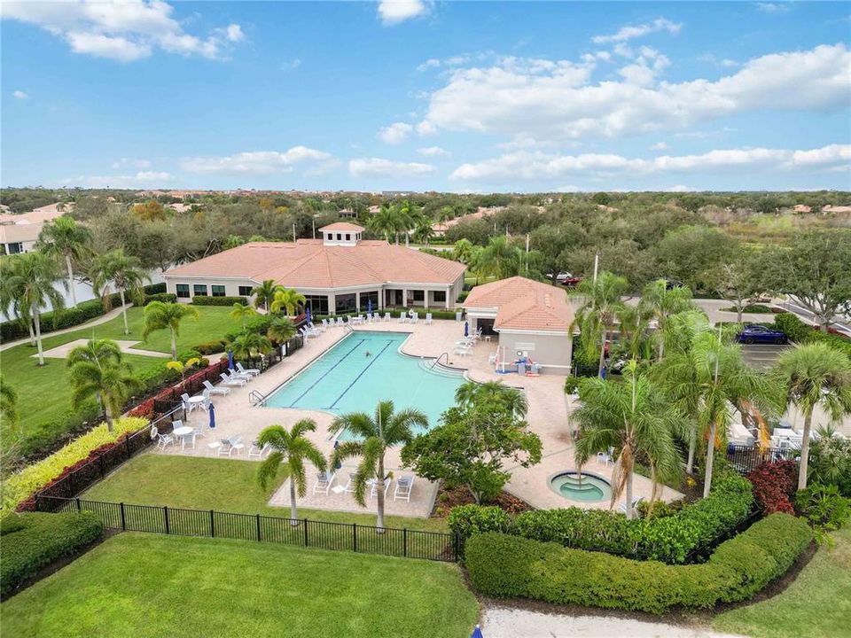 For Sale: $490,000 (2 beds, 2 baths, 1841 Square Feet)