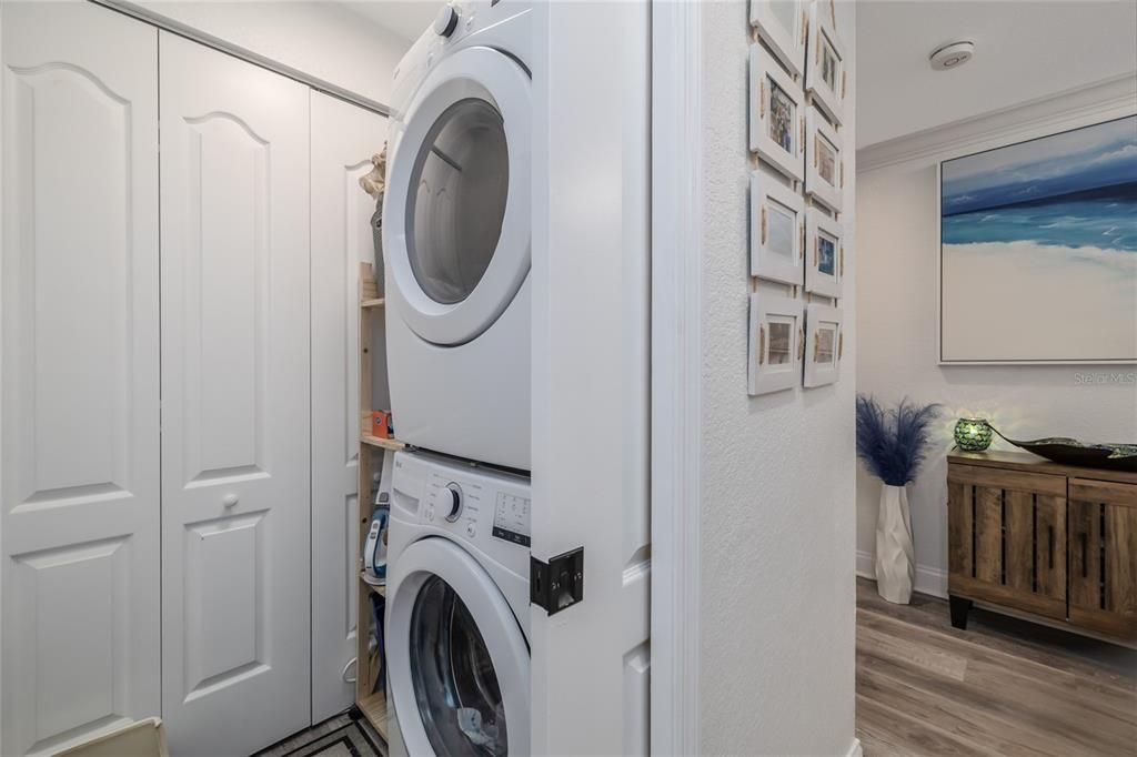 待售: $699,000 (3 贝兹, 2 浴室, 1450 平方英尺)