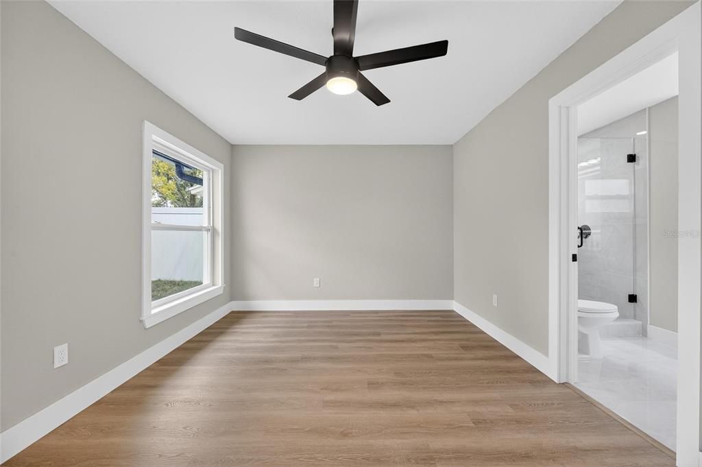 待售: $359,900 (3 贝兹, 2 浴室, 1224 平方英尺)