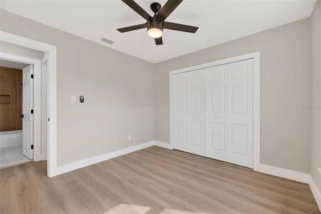 待售: $359,900 (3 贝兹, 2 浴室, 1224 平方英尺)