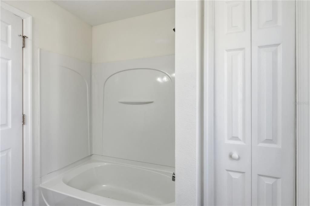 待售: $364,900 (3 贝兹, 2 浴室, 1986 平方英尺)