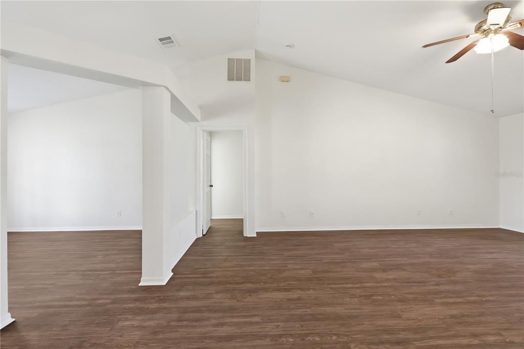 待售: $364,900 (3 贝兹, 2 浴室, 1986 平方英尺)