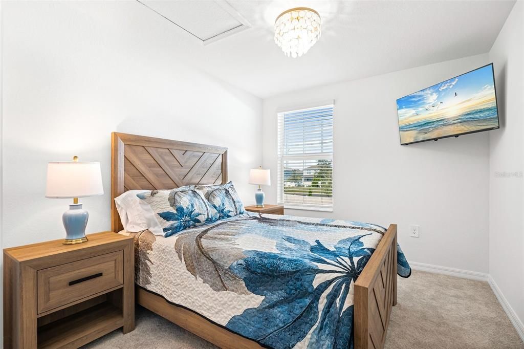 В аренду: $2,100 (3 спален, 2 ванн, 1405 Квадратных фут)