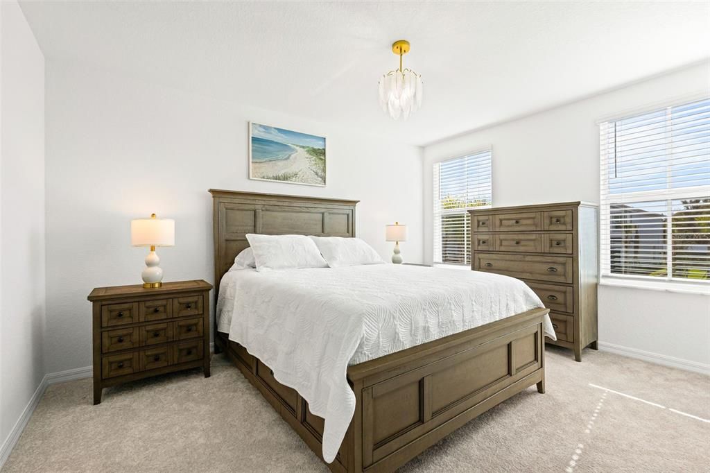 В аренду: $2,100 (3 спален, 2 ванн, 1405 Квадратных фут)