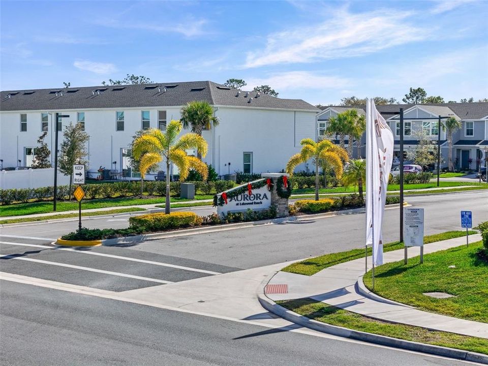 В аренду: $2,100 (3 спален, 2 ванн, 1405 Квадратных фут)