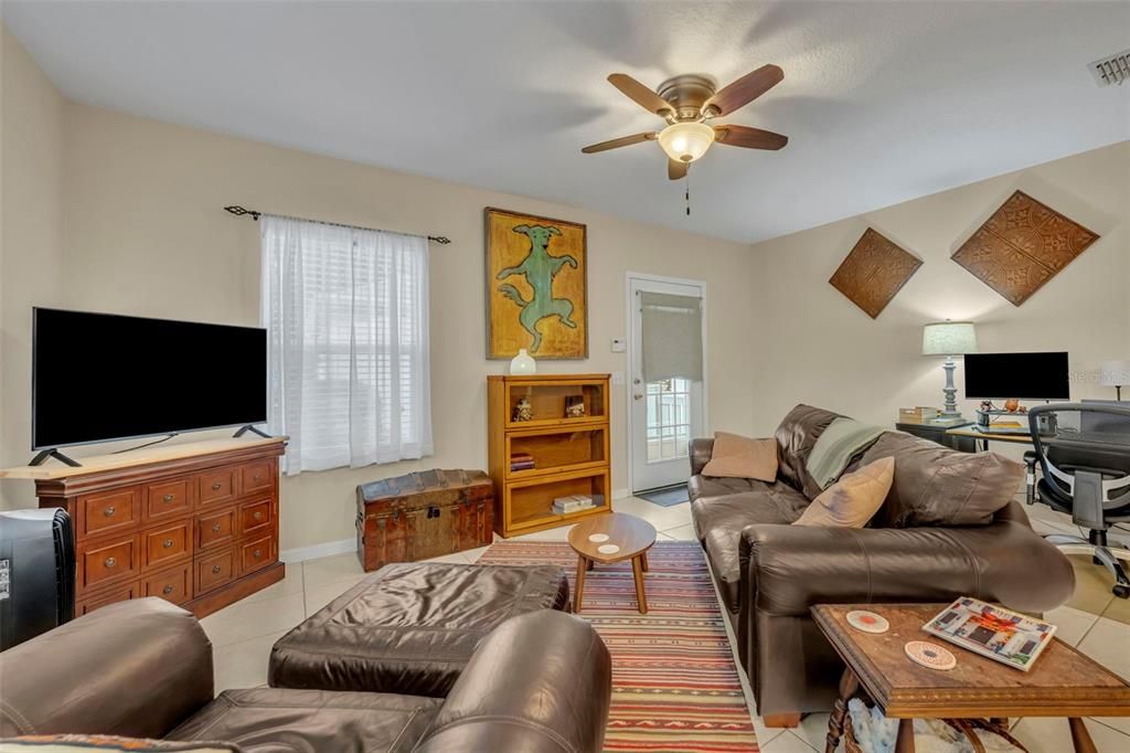 For Sale: $429,900 (2 beds, 2 baths, 1440 Square Feet)