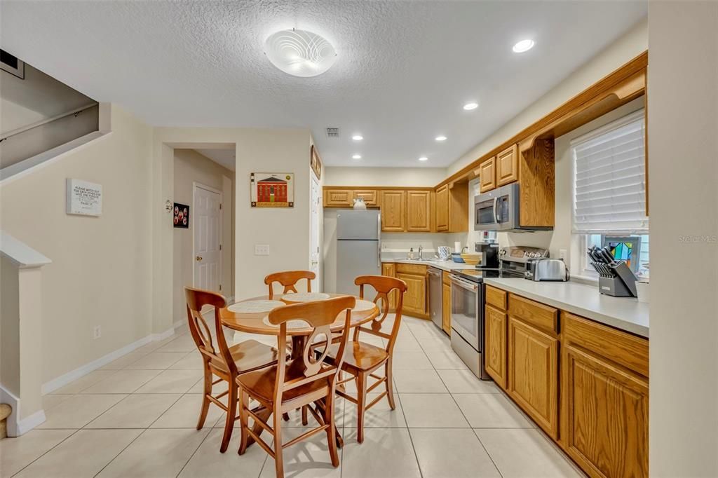 For Sale: $429,900 (2 beds, 2 baths, 1440 Square Feet)
