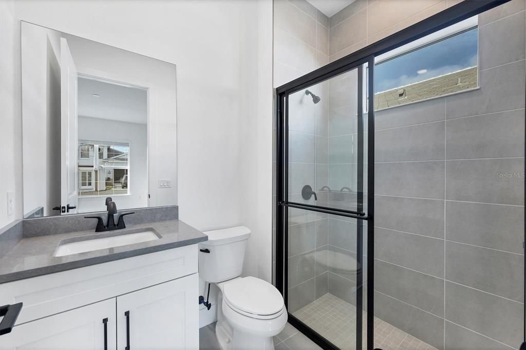 待售: $989,000 (3 贝兹, 3 浴室, 2569 平方英尺)